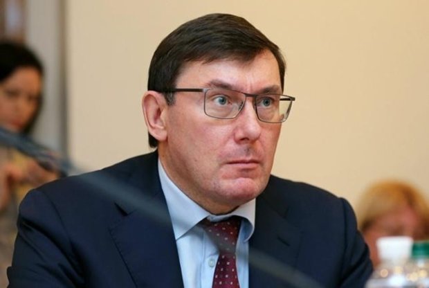 Юрий Луценко заявил, что ему удалось изменить систему и он никогда не выполнял никаких политически мотивированных указаний Петра Порошенко.