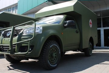 Обстрел медиков на Донбассе: появились жуткие фото машины