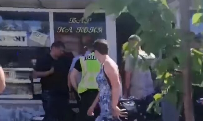 Взрывы в полтавскои кафе. Фото: скриншот Faceboook