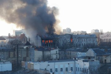 Масштабный пожар в Одессе. Фото: Думская