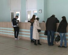 Українці, виплати, допомога. Фото: Стіна