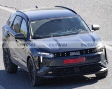 Dacia Striker 2026 без камуфляжу