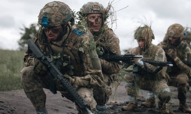 Пенсии военным до 23 тысяч грн - озвучены важные условия. Фото: Facebook