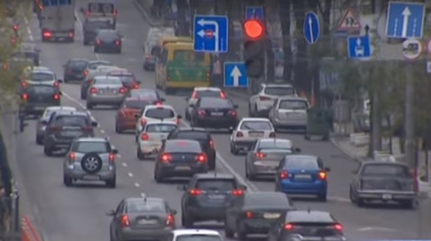 В Украине изменят правила дорожного движения, скриншот YouTube