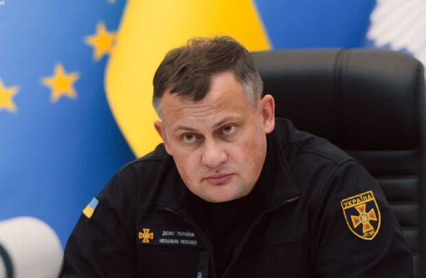 Будівля ДСНС у Києві, пошкоджена внаслідок російської атаки 24 травня