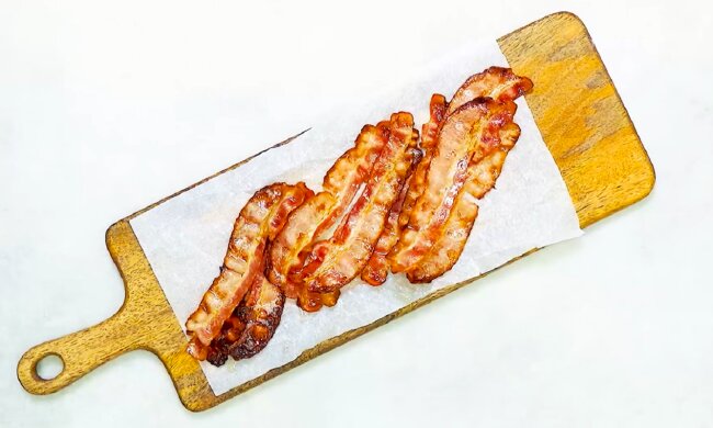 Еда, бекон, мясо. Фото: YouTube