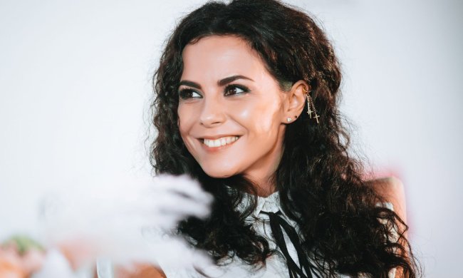 У кого купльник ярче: Настя Каменских, Лобода, Леся Никитюк и другие звезды показали пляжные фотки