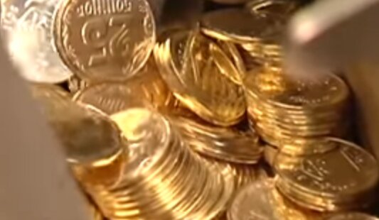 Монеты НБУ. Фото: скриншот YouTube