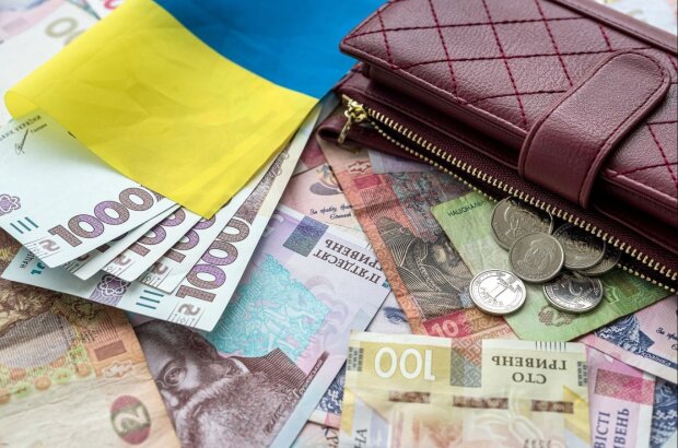 Держслужбовці, зарплати, розмір виплат. Фото: Telegram