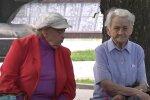 Пенсіонерки. Фото: скріншот YouTube-відео