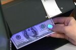 Валютообменные операции. Фото: скриншот YouTube