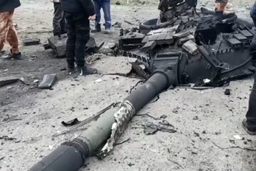 Розбита техніка РФ. Фото: скріншот YouTube-відео