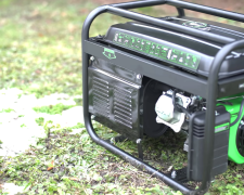 У ДТЕК опублікували графіки відключення електрики на вівторок, 4 листопада. Фото: YouTube