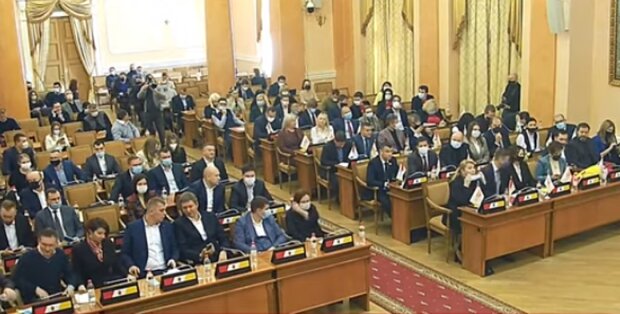 Сессия горсовета Одессы. Фото: скриншот Youtube-видео