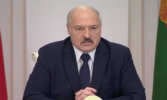 Лукашенко продолжает игнорировать пандемию. Фото: скрин youtube