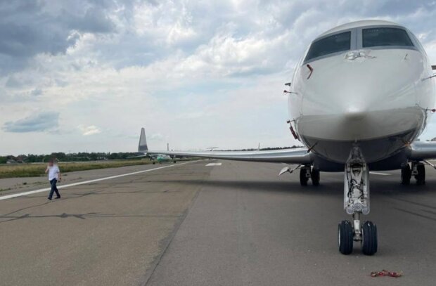 Літак Медведчука. Фото: Telegram