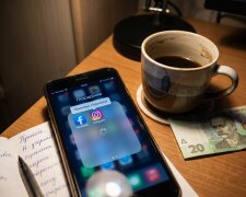 Facebook Instagram збій смартфон помилка