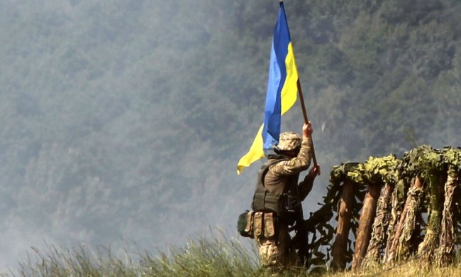 ВСУ вернули часть Украины: боевиков выбили с позиций — бросили оружие и припасы