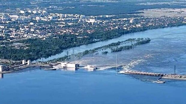 Каховская ГЭС подорвана врагом. Фото: Telegram