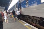 Поезд Укрзализныци. Фото: скриншот YouTube