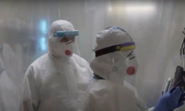 В Минздраве обнародовали количество свободных коек под коронавирус: статистика