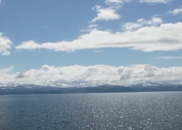 Йеллоустонское озеро. Фото: скриншот YouTube
