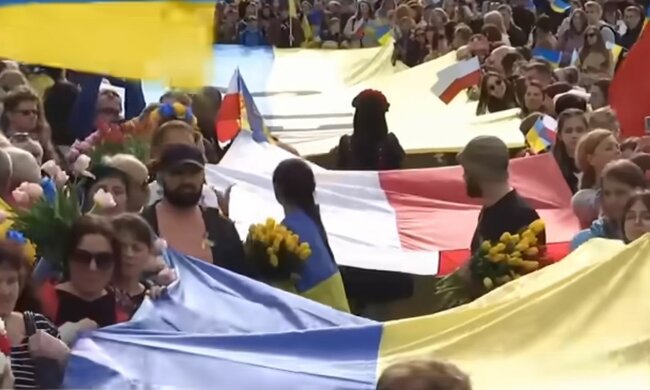 Акція українців у Польщі. Фото: скріншот YouTube-відео