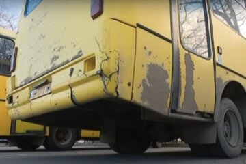 Маршрутка. Фото: YouTube, скрін