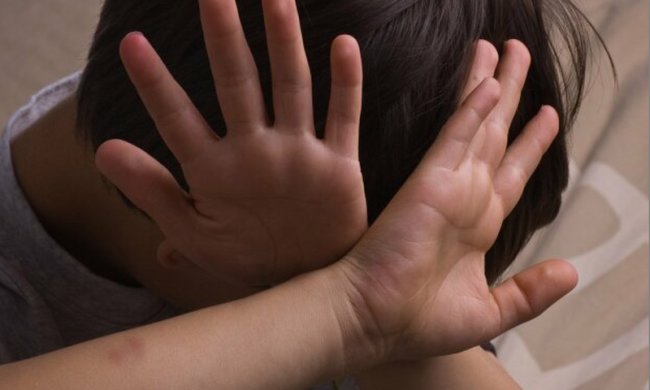 В Киеве учитель избила ребенка, фото: Politeka