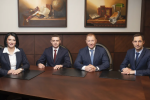 Від кримінальних авторитетів до фігурантів НАБУ: кого насправді захищають юристи АО "Авер Лекс", старшим партнером якого є адвокат Януковича Віталій Сердюк