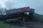 Массовое обрушение ж/д мостов на россии: ночью рухнули два с поездами. Фото: телеграмм