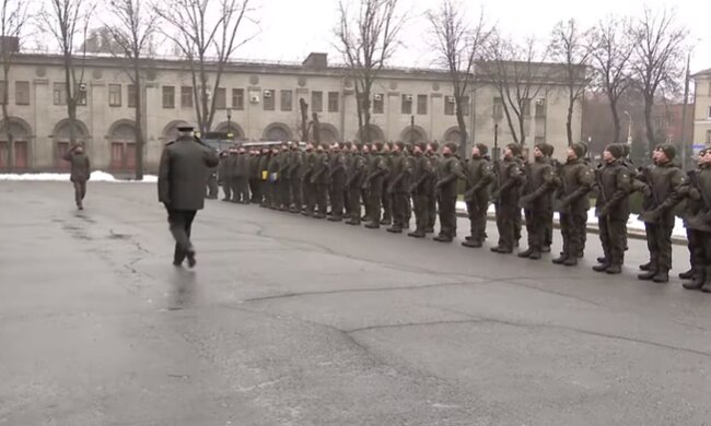 Военные. Фото: скриншот YouTube-видео