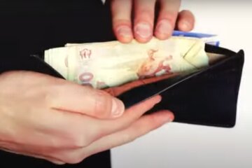 Зарплата в Украине. Фото: скриншот видео