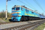 Скандал в поезде! Вагоны буквально кишат тараканами. Об этом в соцсетях сообщили недовольные пассажиры.