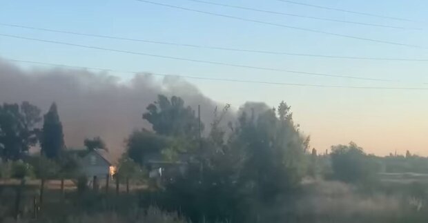 Взрыв в оккупированном Мелитополе. Фото: скриншот Telegram-видео