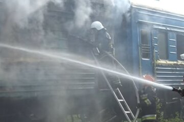 Пожар на Укрзалиныце. Фото: скирншот Youtube