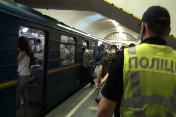Карантин в Украине могут усилить. Фото: скрин youtube