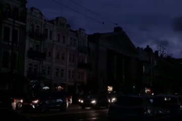 Вимкнення світла. Фото: скріншот YouTube-відео