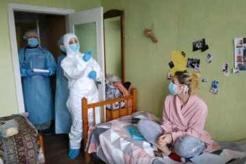 «Зачем нужны враги, если есть такие друзья?»: вихованців дитячого будинку просто викинули на вулицю