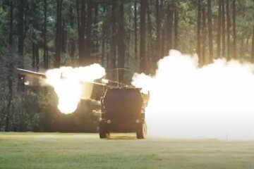 РСЗВ Himars. Фото: скріншот YouTube-відео