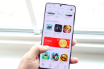 Як правильно заряджати смартфон, щоб батарея служила роками. Фото: YouTube