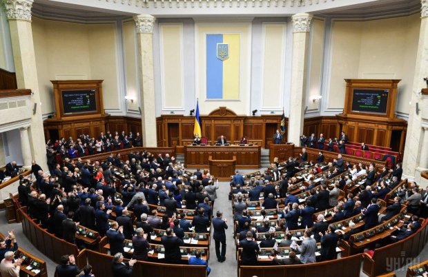 Выборы в Раду: Порошенко и Тимошенко на последних местах