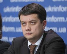 Лидер партии «Слуга народа»: что известно о Дмитрии Разумкове