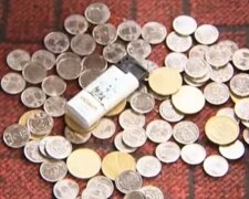 Монети. Фото: скріншот YouTube-відео