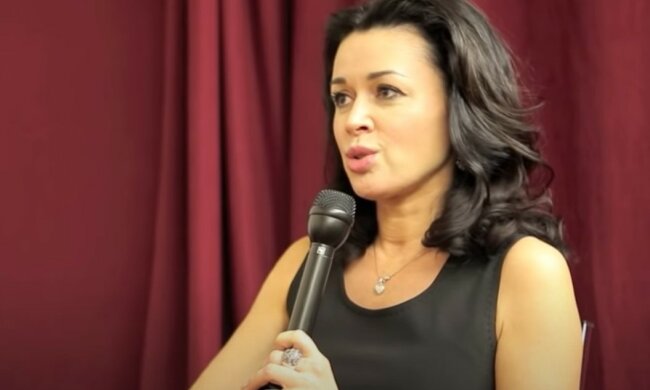 Анастасия Заворотнюк. Фото: скриншот Youtube