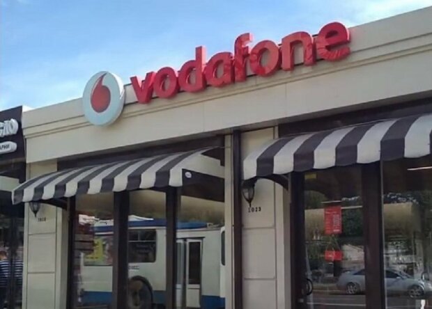 Магазин Vodafone. Фото: скриншот Youtube