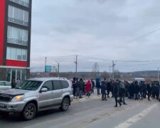 Протест жителей ЖК "Фортуна". Фото: скриншот Youtube-видео