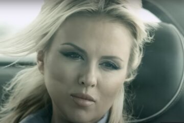 Анна Семенович. Фото: скриншот YouTube