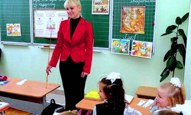 Школьный учитель. Фото: скриншот YouTube