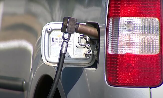 Заправка. Фото: скріншот YouTube-відео